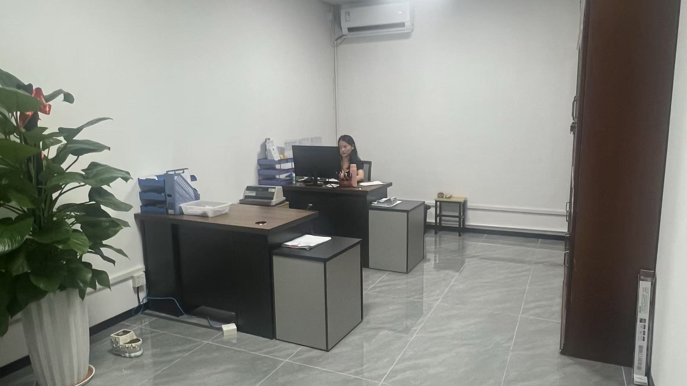 辦公色多多污视频软件下载大全